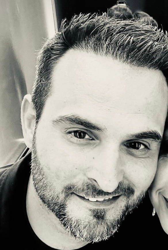 Profile of Charlie, 32, Gay dating in Eugene (Oregon)