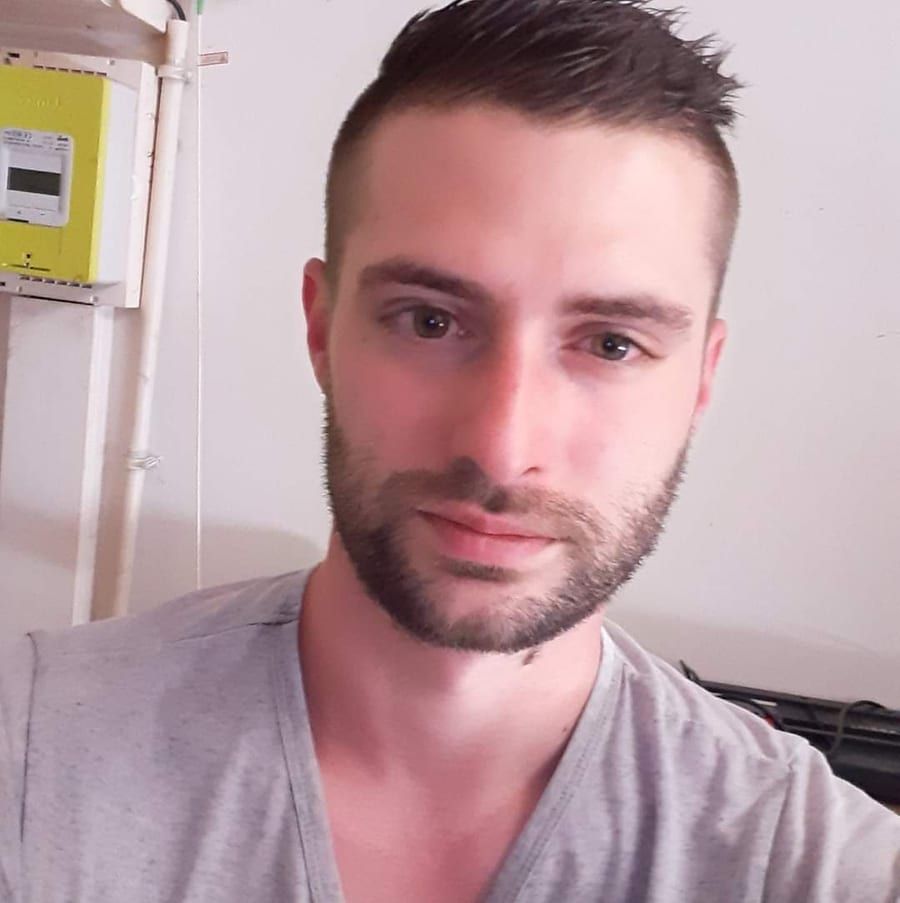 Enrique - Gay dating in Clarksburg Profile of Enrique, 36, Gay dating in Clarksburg (West Virginia)
