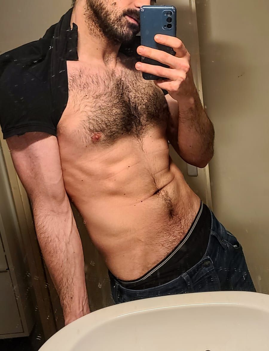 Profile of Andres, 41, Gay dating in Cushing (Oklahoma)