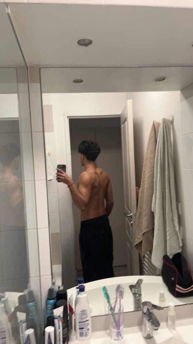 Profile of Eric, 23, Gay dating in Woodmoor (Colorado)