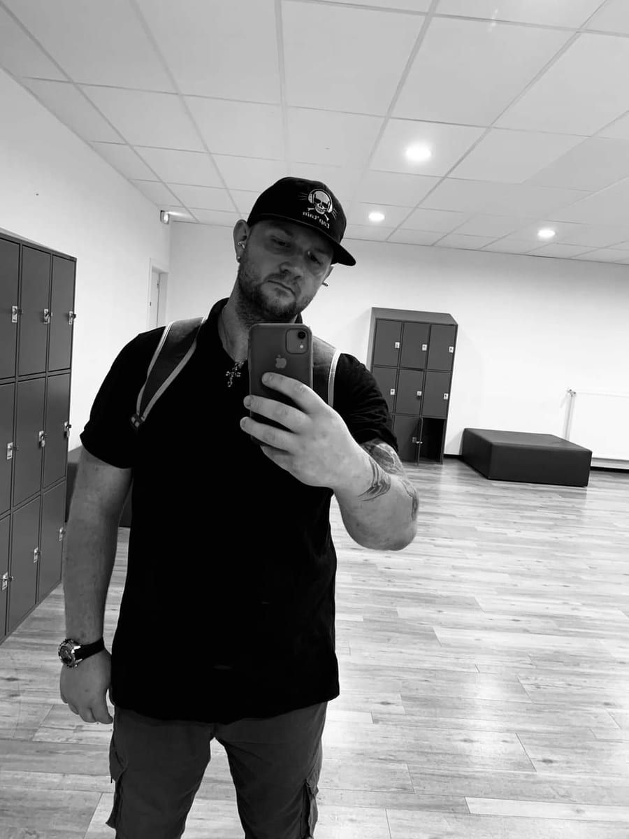 Profile of Jose, 35, Gay dating in Junction City (Kansas)