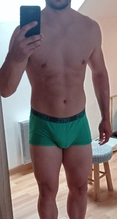 Profile of Brendan, 27, Gay dating in Melvindale (Michigan)
