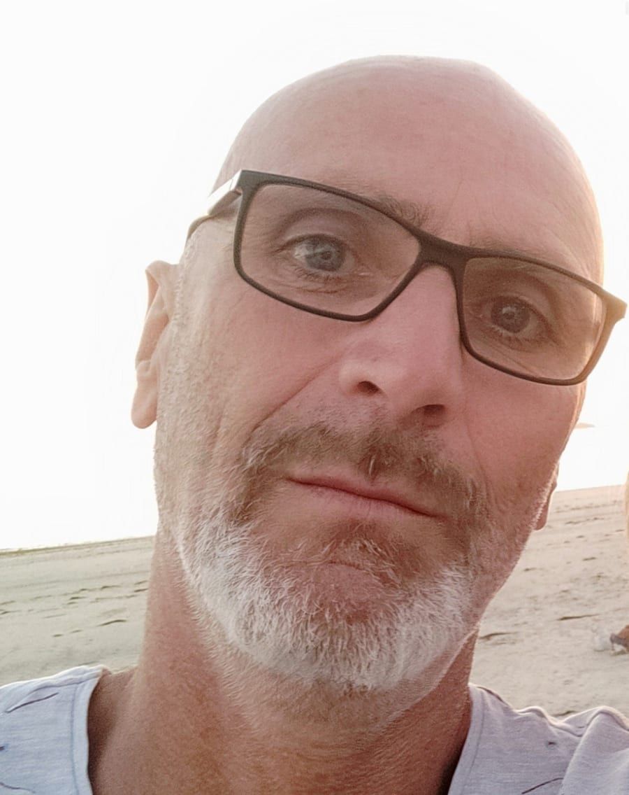 Clint - Gay dating in Cross Lanes Profile of Clint, 38, Gay dating in Cross Lanes (West Virginia)