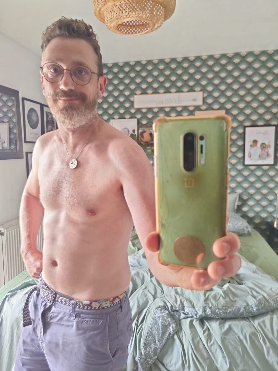 Profile of Lee, 23, Gay dating in West Hartford (Connecticut)