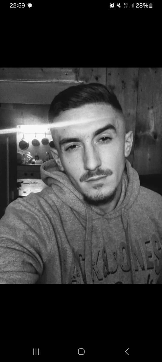 Lucas - Gay dating in Madison Profile of Lucas, 44, Gay dating in Madison (South Dakota)