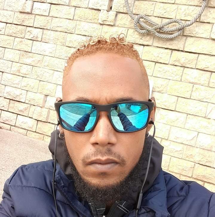 Profile of Charlie, 42, Gay dating in Tuttle (Oklahoma)