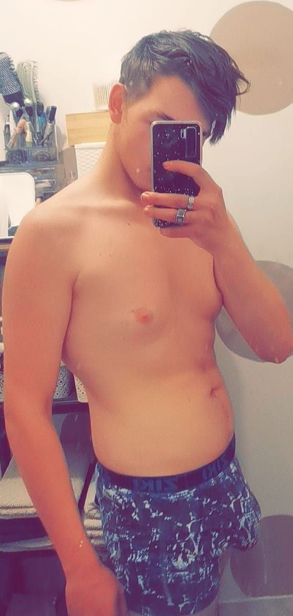 Profile of Rob, 38, Gay dating in Waterford (Connecticut)