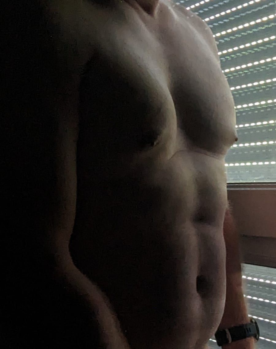 Profile of Ricky, 25, Gay dating in Algonquin (Illinois)