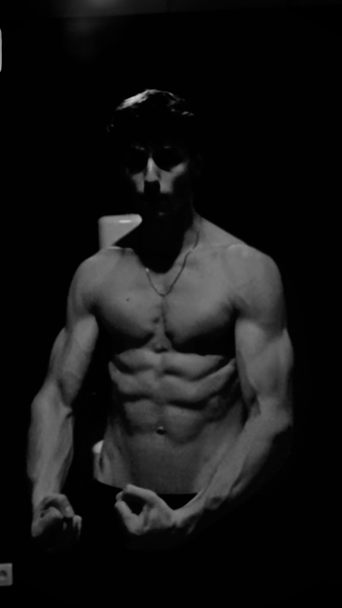 Profile of Bruce, 30, Gay dating in East Lake-Orient Park (Florida)