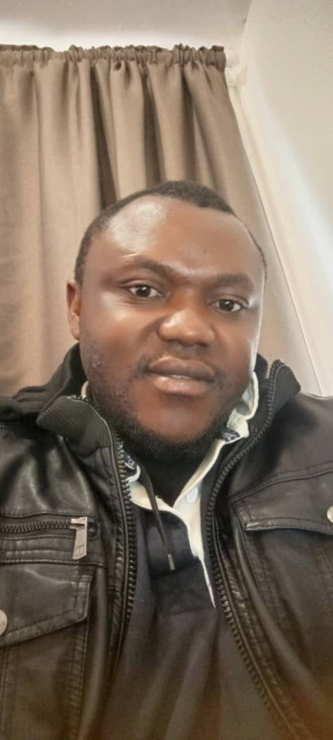 Frank - Gay dating in Newton Profile of Frank, 26, Gay dating in Newton (North Carolina)