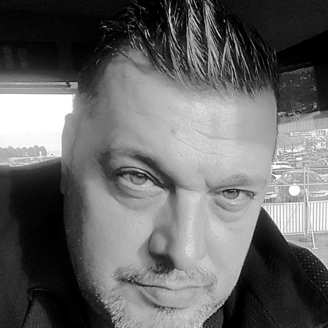 Profile of Aaron, 42, Gay dating in Brewer (Maine)