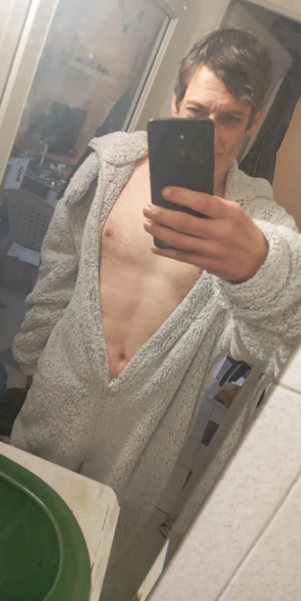 Profile of Jimmy, 23, Gay dating in Camp Pendleton South (California)