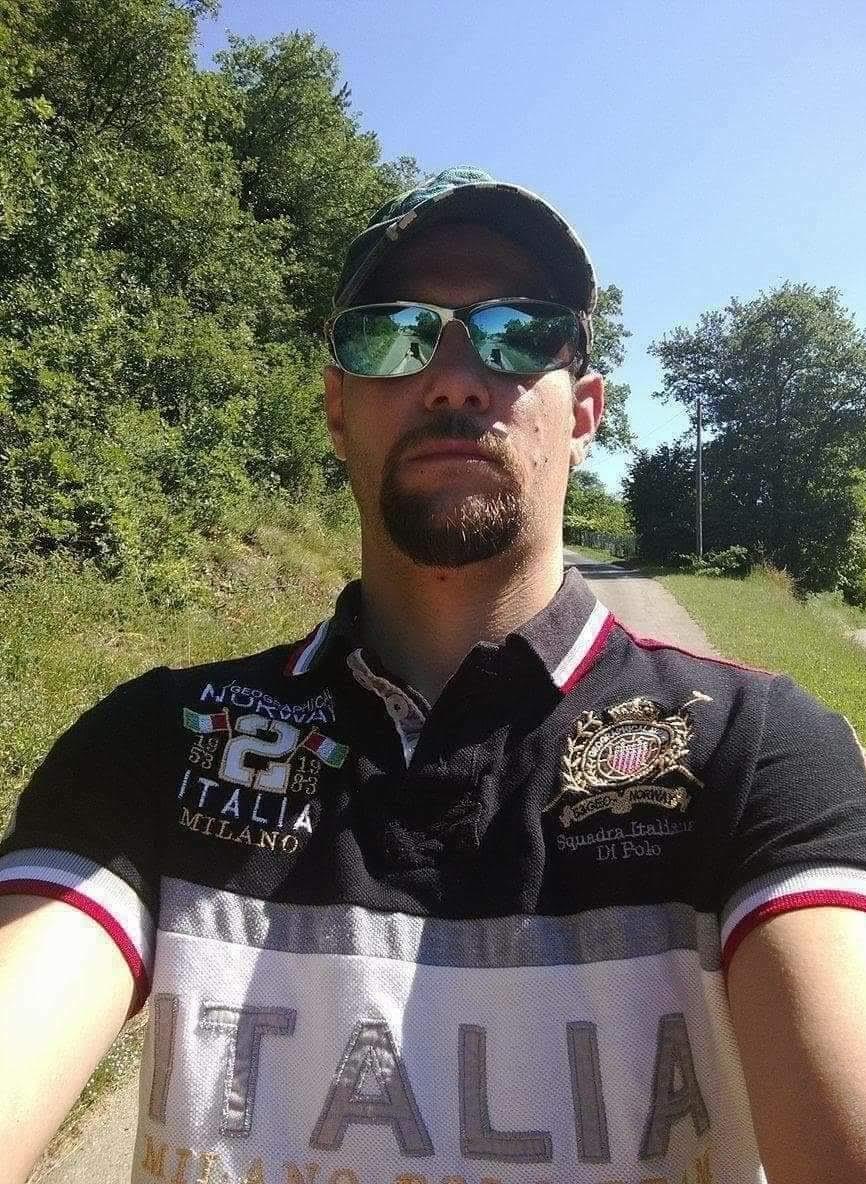 Profile of Kurt, 45, Gay dating in Cameron Park (California)