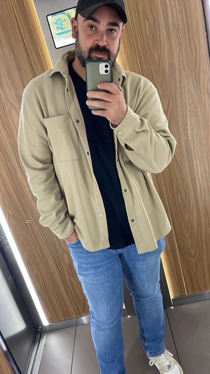 Profile of Zane, 34, Gay dating in South Jordan (Utah)