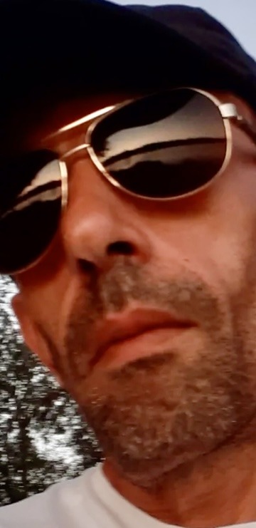 Profile of Joey, 44, Gay dating in West Hartford (Connecticut)