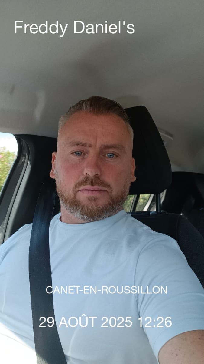 Profile of Philip, 36, Gay dating in Somersworth (New Hampshire)