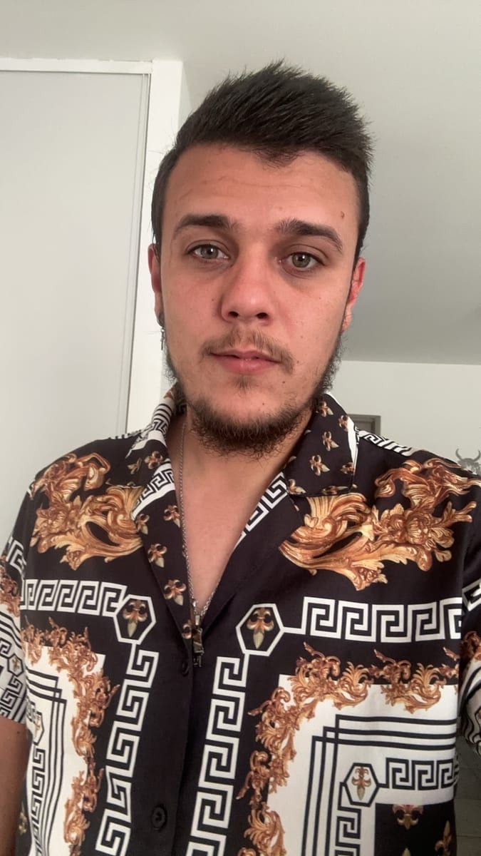 Profile of Charles, 33, Gay dating in Kansas City (Kansas)