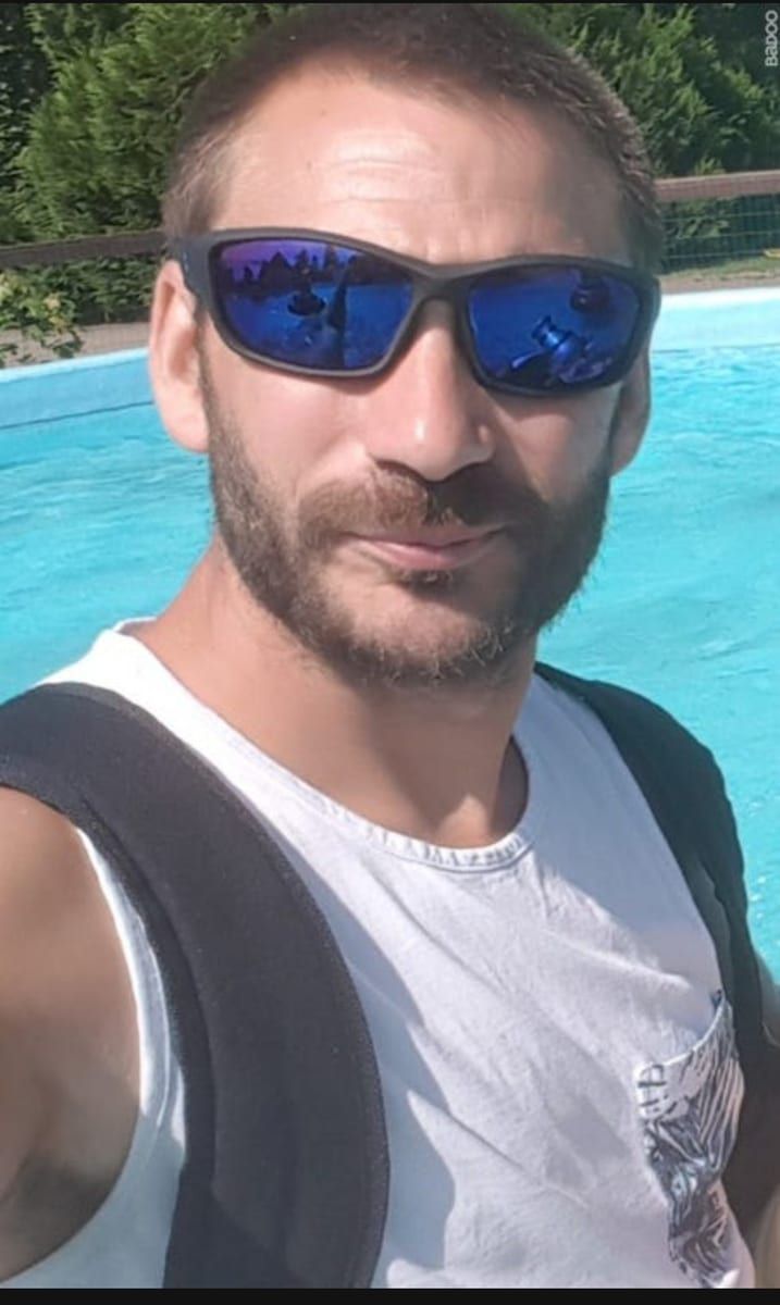 Profile of Terry, 40, Gay dating in Powell (Ohio)
