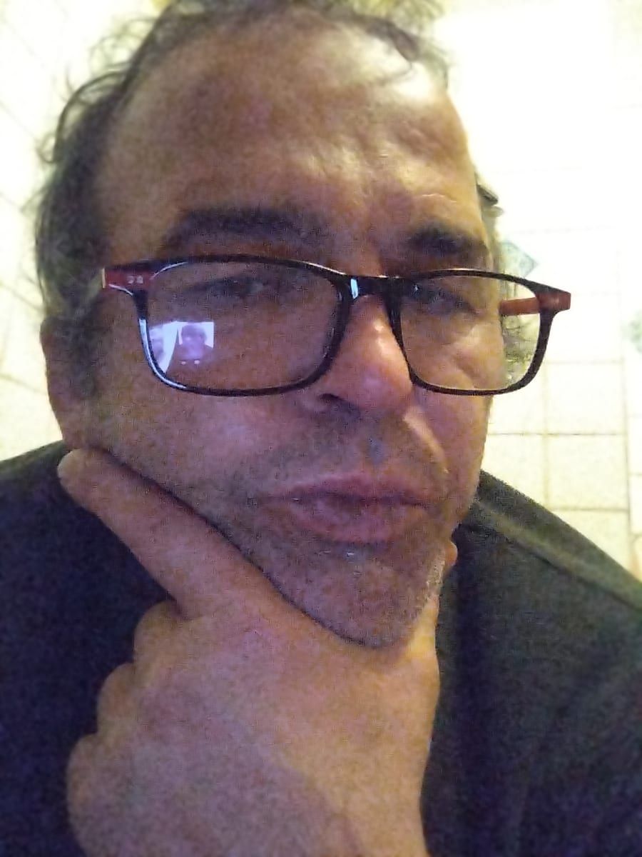 Jon - Gay dating in Elkins Profile of Jon, 29, Gay dating in Elkins (West Virginia)