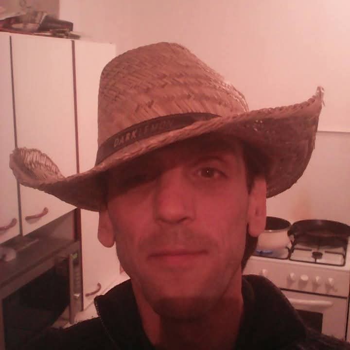 Profile of Connor, 26, Gay dating in Rosemount (Minnesota)