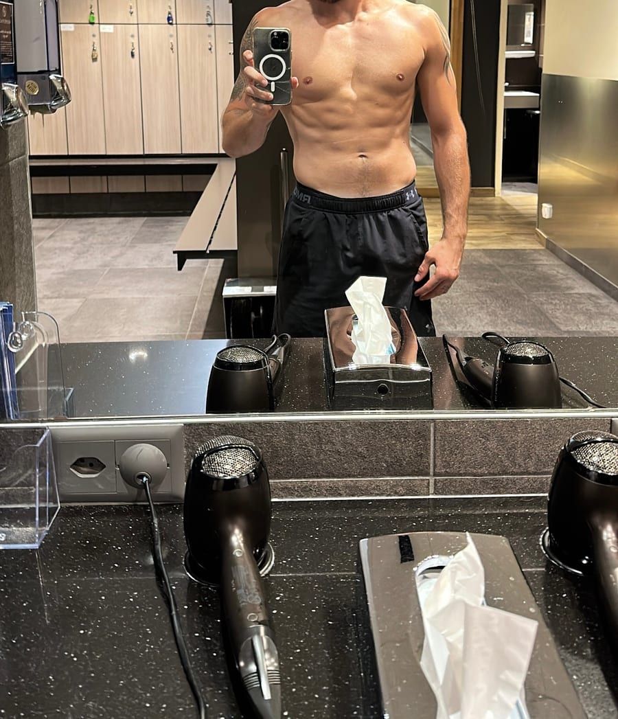 Seth - Gay dating in Houston Profile of Seth, 23, Gay dating in Houston (Texas)