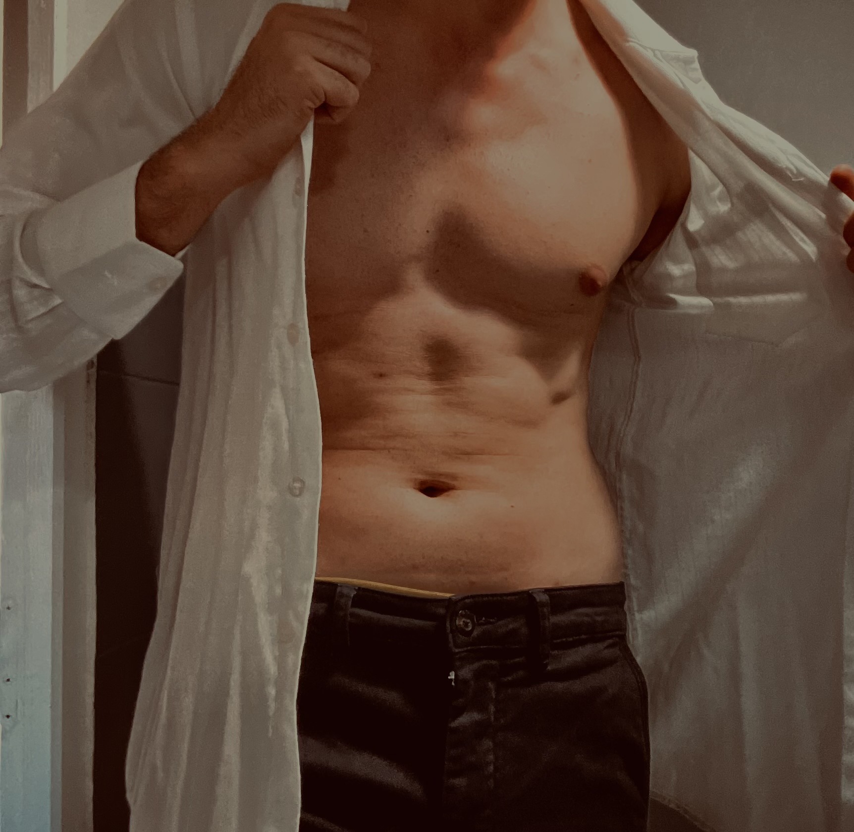 Profile of Jorge, 44, Gay dating in Adelanto (California)
